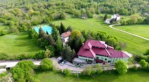 [MOSTAR] Godišnji odmor u Mostaru! 3 dana/2 noćenja sa doručkom i domaćom roštilj platom u Villi Zlatni dol*** za dvoje i za samo 699 kn!