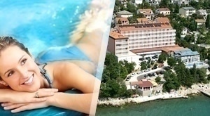 Ovu ljeto provedite u Crikvenici! Ljetujte 8 dana/7 noći u Hotelu Mediteran 3* na bazi POLUPANSIONA za 2 osobe i uživajte u kupanju u vanjskom bazenu, po super cijeni! Dijete do 6 godina GRATIS!