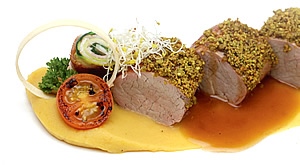 Pravi gastro užitak očekuje Vas u restoranu s Michelinovom preporukom – Restoran Bedem u Varaždinu! Počastite se luksuznim menijem u 5 sljedova i uz čašu vrhunskog vina za samo 198 kn/osobi!