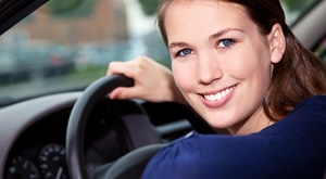 Samo na Crnom Jaju pronađi najbolju ponudu za B KATEGORIJU – položi vozački u RIJECI za samo 5199 kn uz Autoškolu EUROPA! Uključeno 30 sati teoretskog dijela nastave i 35 sati vožnje!