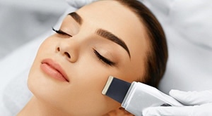 NOVO! Otvorite začepljene pore kako bi Vaša koža zablistala! Centre de beauté Michelle, Zagreb – DUPLO ČIŠĆENJE LICA: mehaničko čišćenje + UZV špatula za samo 149 kn!