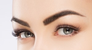 NOVO! Apsolutni hit u svijetu ljepote uz koji možete zaboraviti na jutarnje rutine nanošenja šminke! Platinum Bella Beauty u Rijeci donosi LASH LIFT ili BROW LIFT uz 44% POPUSTA…