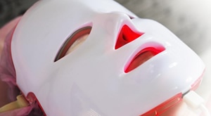 Beauty centar Nika u Rijeci donosi tretmane za prekrasnu, čistu i hidratiziranu kožu lica: UZV špatula i led maska sa terapijom za akne ili za hidrataciju uz do 50% popusta!