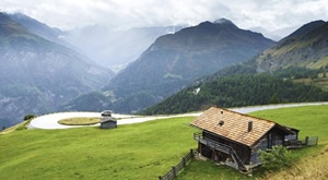 Jednodnevni izlet u Austriju i vožnja jednom od najljepših alpskih cesta – Grossglockner – i uživanje u pogledu na impresivni istoimeni najviši austrijski vrh sa Smart Travelom!