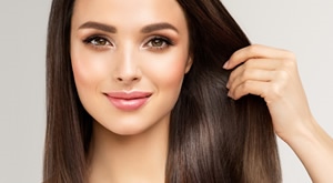 NOVO – Salon Exclusive u Rijeci donosi Vam ponudu keratinskog ravnanja kose i fen frizure za srednju dužinu kose! Obnovite i hidratizirajte svoju  kosu u jednom dolasku!