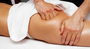 U uspješnoj borbi protiv celulita i viška masnoće izaberite 30 minuta strojne presoterapije ili 30 minuta anticelulitne masaže u salonu Bio+Klinik u Zagrebu uz do 71% popusta!