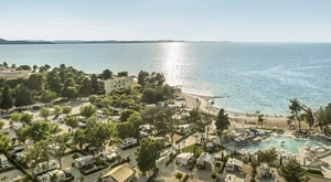 Obiteljski odmor u Falkensteiner Premium Camping Zadar 5* – 3 dana i 2 noćenja s doručkom u mobilnim kućicama za 2 ili 4 odraslih i 1 dijete do 11,99 godina, SPA centar, najam bicikala…