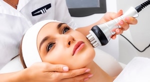 Zategnite, regenerirajte i osvježite kožu svoga lica u Beauty salonu Patrizia u Zagrebu – antiage, lifting, zatezanje, smanjivanje podočnjaka, radiofrekvencija lica i masaža lica, sve za samo 25 eura!