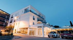 WELLNESS – Opuštajući odmor u Hotelu Fanat 4* u Splitu s novouređenom wellness zonom – bazen, saune, teretana! Uživajte u 3 dana/2 noćenja s polupansionom za 2 osobe!