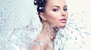 Osvježite kožu lica u kozmetičkom salonu Valentino u Zagrebu – HYALURON bez igle uz analizu kože, čišćenje lica, masažu, masku, serum i kremu i 65% POPUSTA!