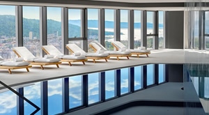 [ULTRA LAST MINUTE] Novo iskustvo odmora u Splitu uz 2 noćenja u AC Hotelu by Marriott Split 4* na bazi polupansiona za 2 osobe te opuštanje i rekreaciju u spektakularnom 178 SPA i Fitness centru…