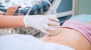 [ZAGREB] Bezbrižno i bez gužve obavite jedan od najvažnijih pregleda za svoje zdravlje – UZV i pregled abdomena u Poliklinici dr. Đurića!