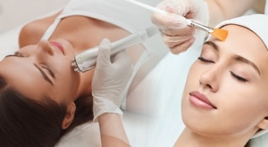 PAKETI ZA SAVRŠENU KOŽU BEZ BORA I NEPRAVILNOSTI  kožu lica, vrata i dekoltea  u BioLab Estetic   Acupuncture za već od samo 77,5 eura!