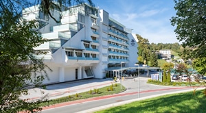 Provedite Wellness   SPA odmor u Grand Hotelu Donat Superior 4* u Rogaškoj uz 3 dana i 2 noćenja s doručkom za 2 osobe, Svijet sauna, bazeni, fitness te casino..