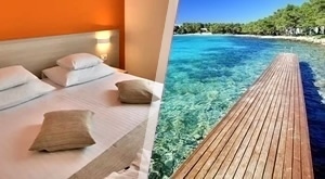 Ljetovanje u Hotelu Crvena Luka Resort 4* – Biograd na Moru! 3, 5 ili 7 noći s polupansionom za 2 odraslih i do 2 djece, grijani bazen, sauna i fitness te zabavan sadržaj!