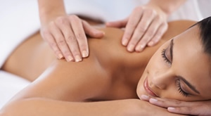 Masaža vrata i ramena (30min) + manikura + čaj dobrodošlice u Salonu Val Beauté u Zagrebu