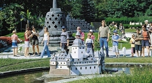 Darojković Promet: jednodnevni izlet autobusom u KLAGENFURT i MINIMUNDUS!